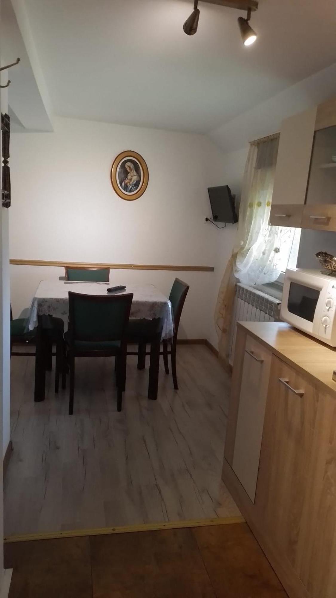 Casa Mamei Sučava Exteriér fotografie